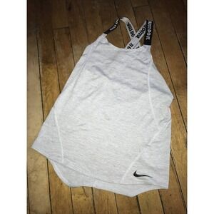 Nike‎ GIRLS YOUTH a medium Gray Racerback Tank Top